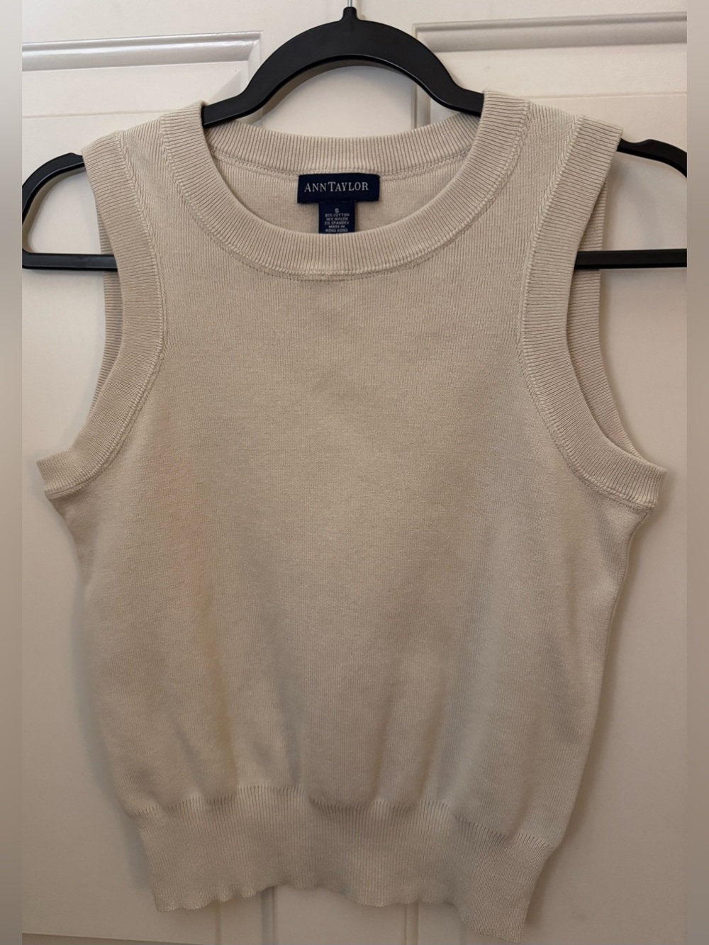 Ann Taylor Tank/Sweater Vest 81% Cotton in Beige Size Small